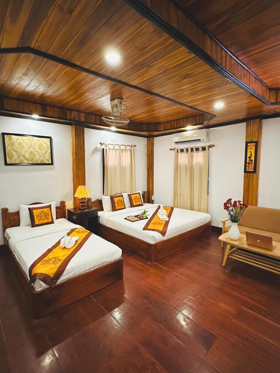 Luang Prabang Oudomlith Villa & Travel Eksteriør billede