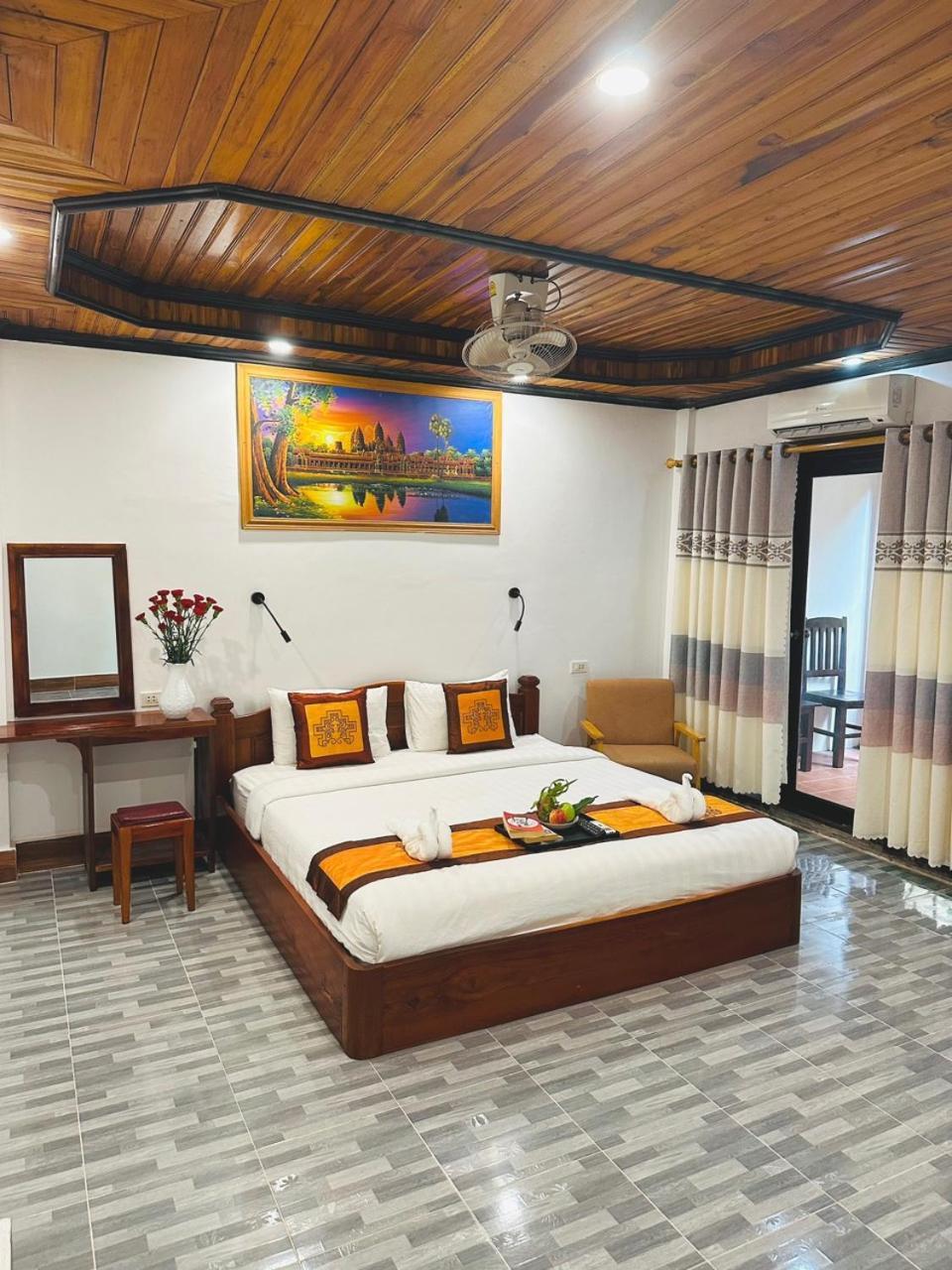Luang Prabang Oudomlith Villa & Travel Eksteriør billede